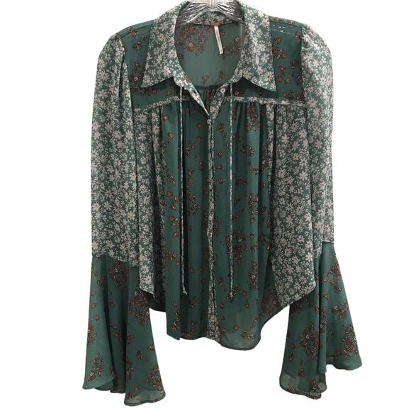 Free People Serena Floral Bell Sleeve Blouse Top Patchwork Button Green Small - Picture 3 of 12